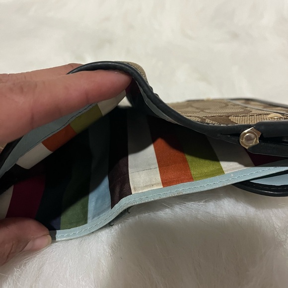 Coach vintage 65th anniversary wallet. - Picture 5 of 9